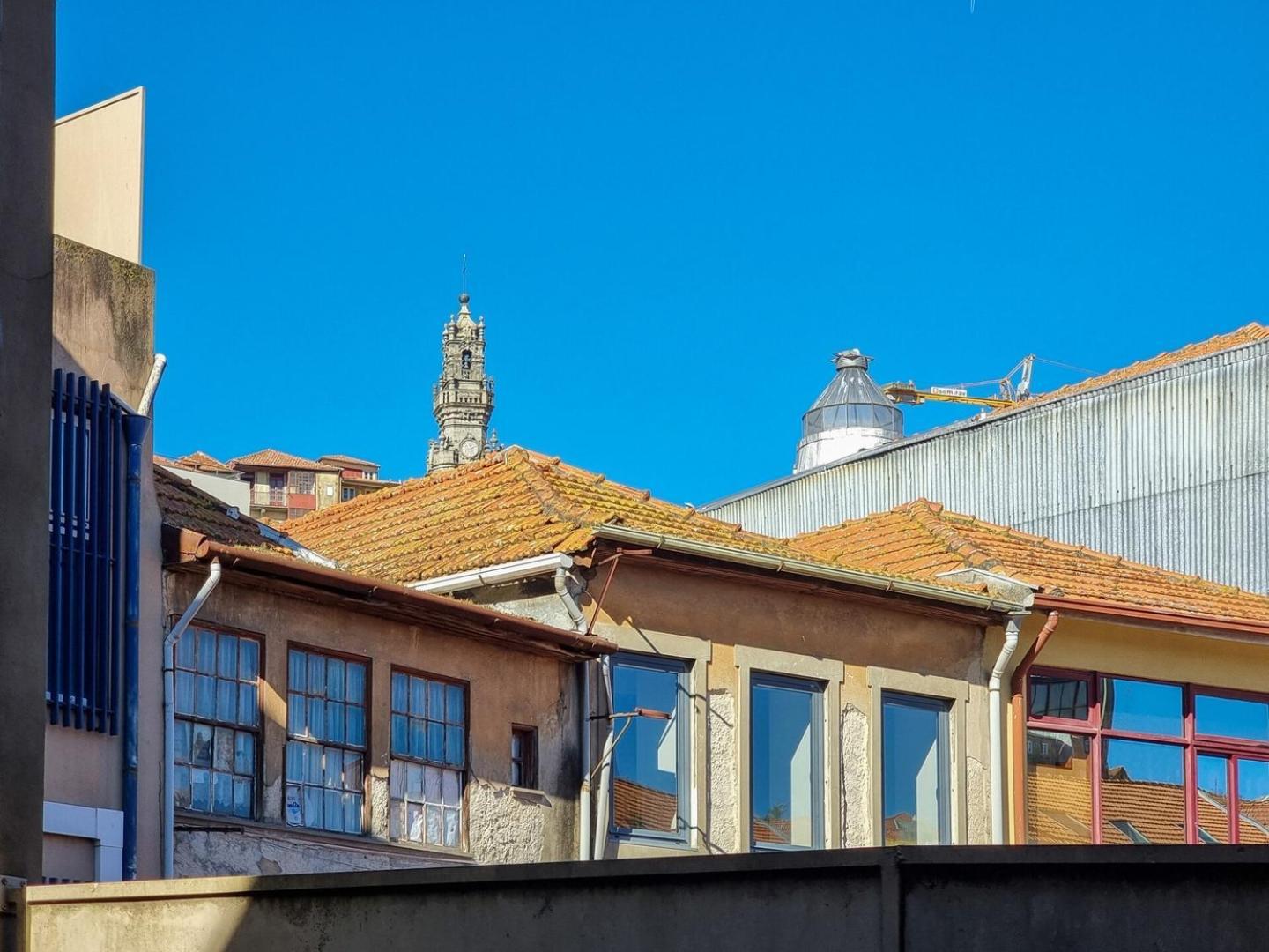 Tente de luxe Loft With Balcony On City's Important Street